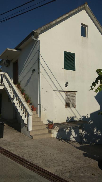 House Sarovic Apartment Tivat Bagian luar foto